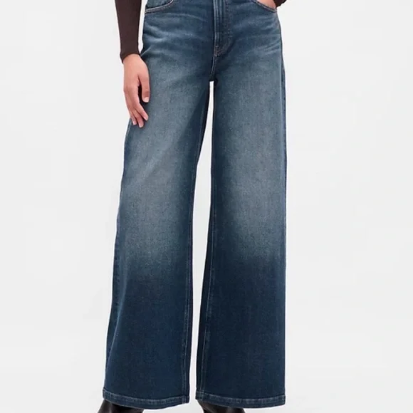 GAP Women's Stride Wide Leg Jeans - Picture 2 of 9